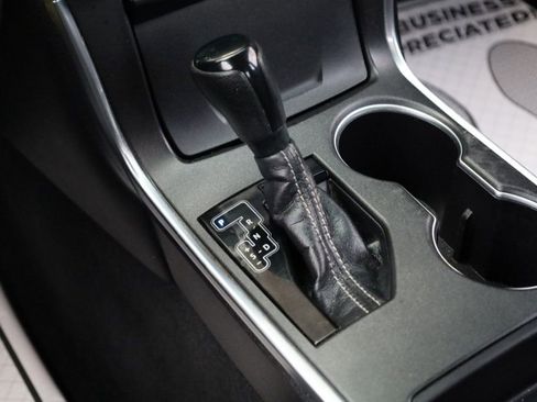 Used 2017 Toyota Camry LE image 36