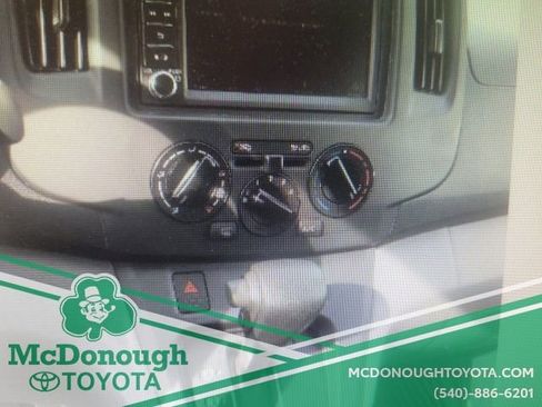 Used 2020 Nissan NV200 SV w/ Back Door Glass Package image 12