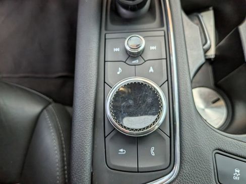 Used 2023 Cadillac XT5 Premium Luxury AWD/4WD image 32