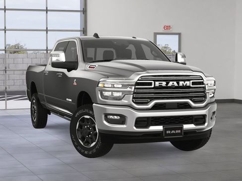 New 2025 RAM 2500 Laramie image 8