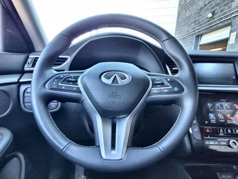 Used 2023 INFINITI QX50 Luxe AWD/4WD image 22
