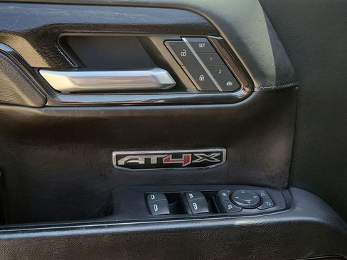 Used 2022 GMC Sierra 1500 AT4X AWD/4WD image 23