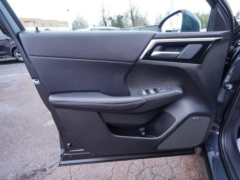 New 2026 Mitsubishi Outlander SE image 10