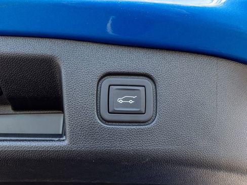 Used 2024 Chevrolet Blazer EV LT image 25