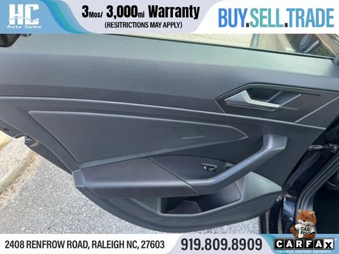 Used 2019 Volkswagen Jetta R-Line FWD image 16