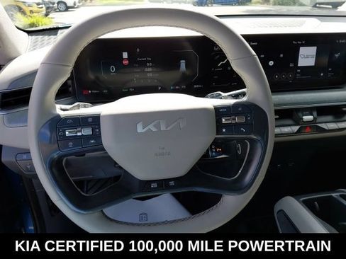 Certified 2024 Kia EV9 Wind AWD/4WD image 11