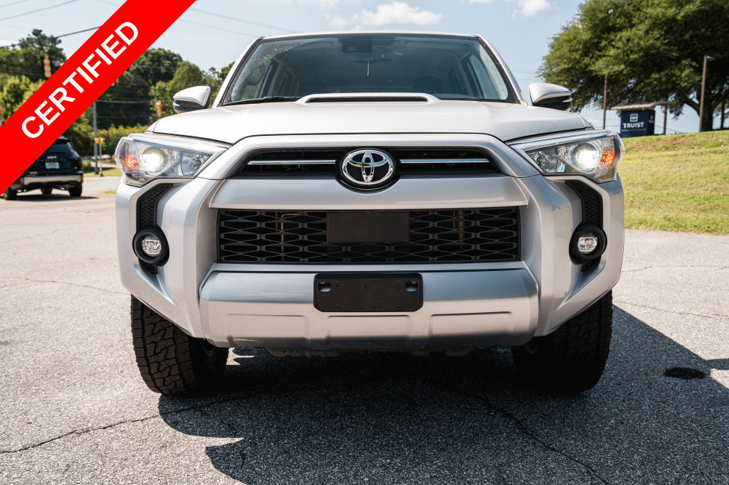 Used 2024 Toyota 4Runner TRD Off-Road Premium AWD/4WD image 2