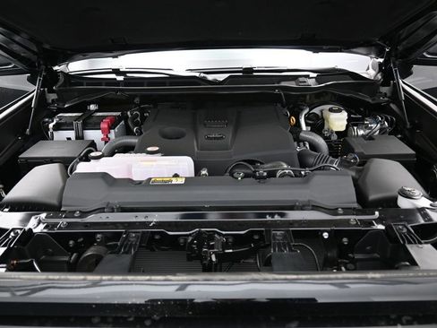 New 2026 Toyota Tundra SR5 AWD/4WD image 15