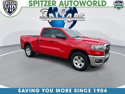 Used 2025 RAM 1500 Big Horn AWD/4WD image 2