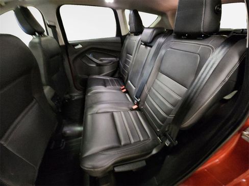 Used 2019 Ford Escape SEL image 24