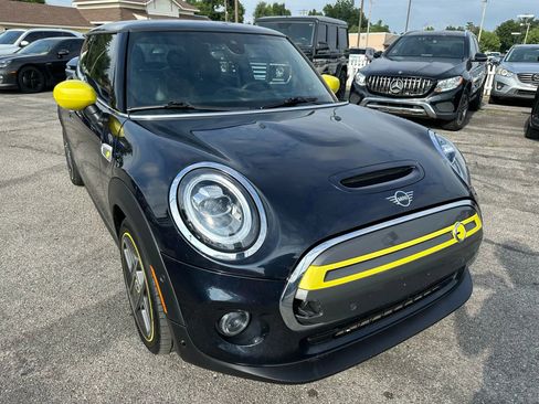 Used 2021 MINI Cooper SE w/ 8.8" Touchscreen Nav Package image 28