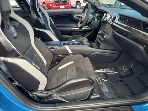 Used 2020 Ford Mustang Shelby GT500 w/ Technology Package RWD image 21