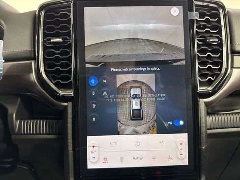 New 2025 Ford Ranger Lariat w/ Convenience Package image 31