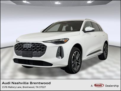 Used 2025 Audi Q5 Premium w/ Convenience Package