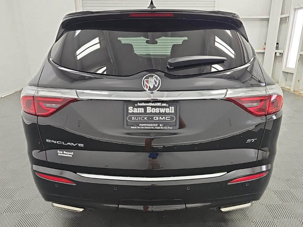 Certified 2024 Buick Enclave Essence w/ Sport Touring Edition FWD image 8