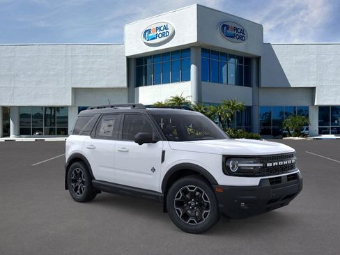 New 2025 Ford Bronco Sport Outer Banks w/ Outer Banks Tech Package+ image 7
