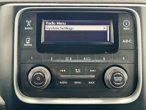 Used 2013 RAM 1500 Express image 16