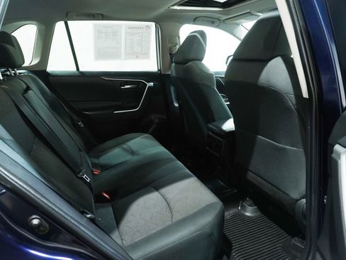 Used 2023 Toyota RAV4 XLE w/ Convenience Package FWD image 16