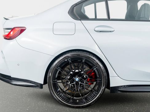 Used 2024 BMW M3 Competition w/ Executive Package image 8