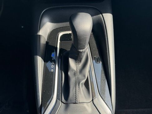 Used 2023 Toyota Corolla LE w/ LE Premium Package image 27