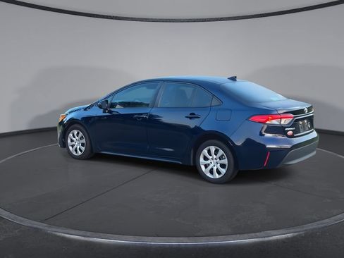 Used 2024 Toyota Corolla LE FWD image 6