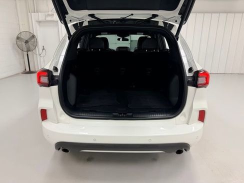 Used 2024 Ford Escape ST-Line w/ Tech Pack #1 image 28