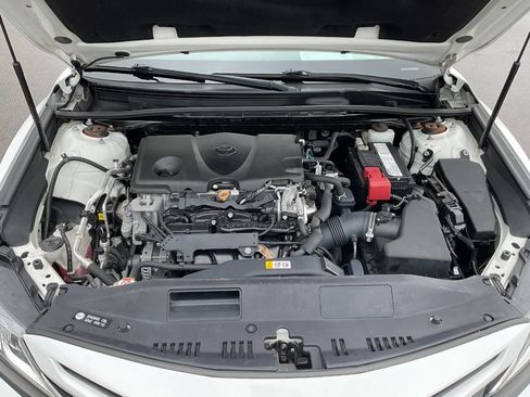 Used 2019 Toyota Camry SE FWD image 51