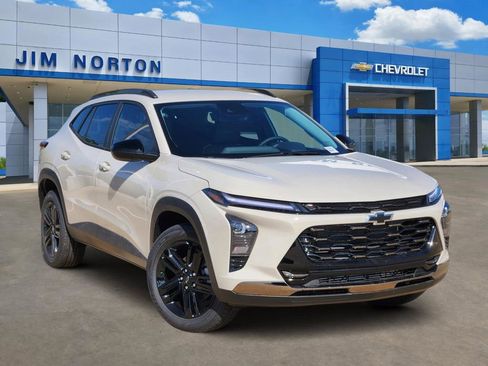 New 2026 Chevrolet Trax ACTIV FWD image 1