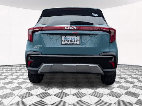 New 2026 Kia Seltos EX FWD image 17