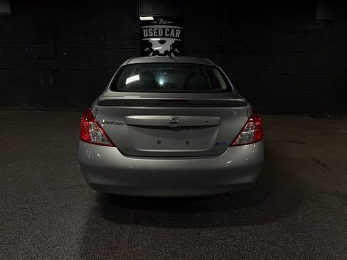 Used 2014 Nissan Versa S Plus FWD image 5