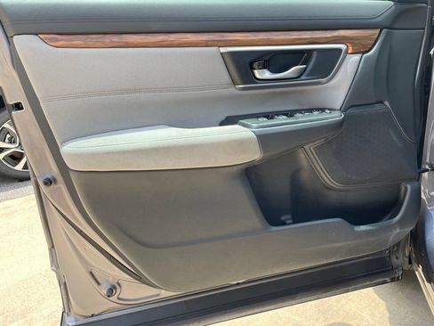 Used 2018 Honda CR-V EX image 19