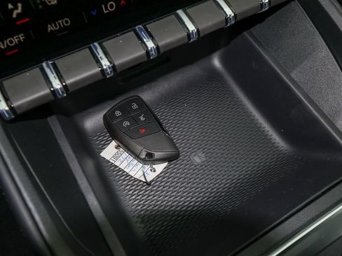 New 2027 GMC Terrain Elevation w/ Elevation Premium Package AWD/4WD image 25