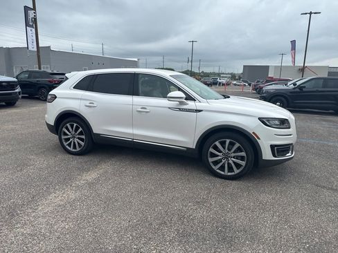 Used 2019 Lincoln Nautilus Select FWD image 14