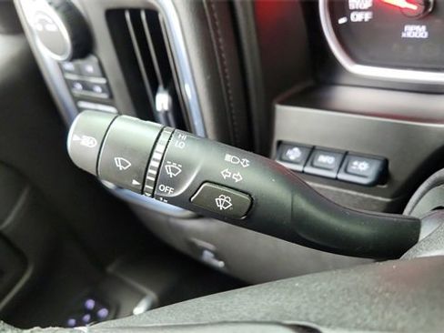 Used 2021 Chevrolet Silverado 1500 High Country w/ Technology Package image 43