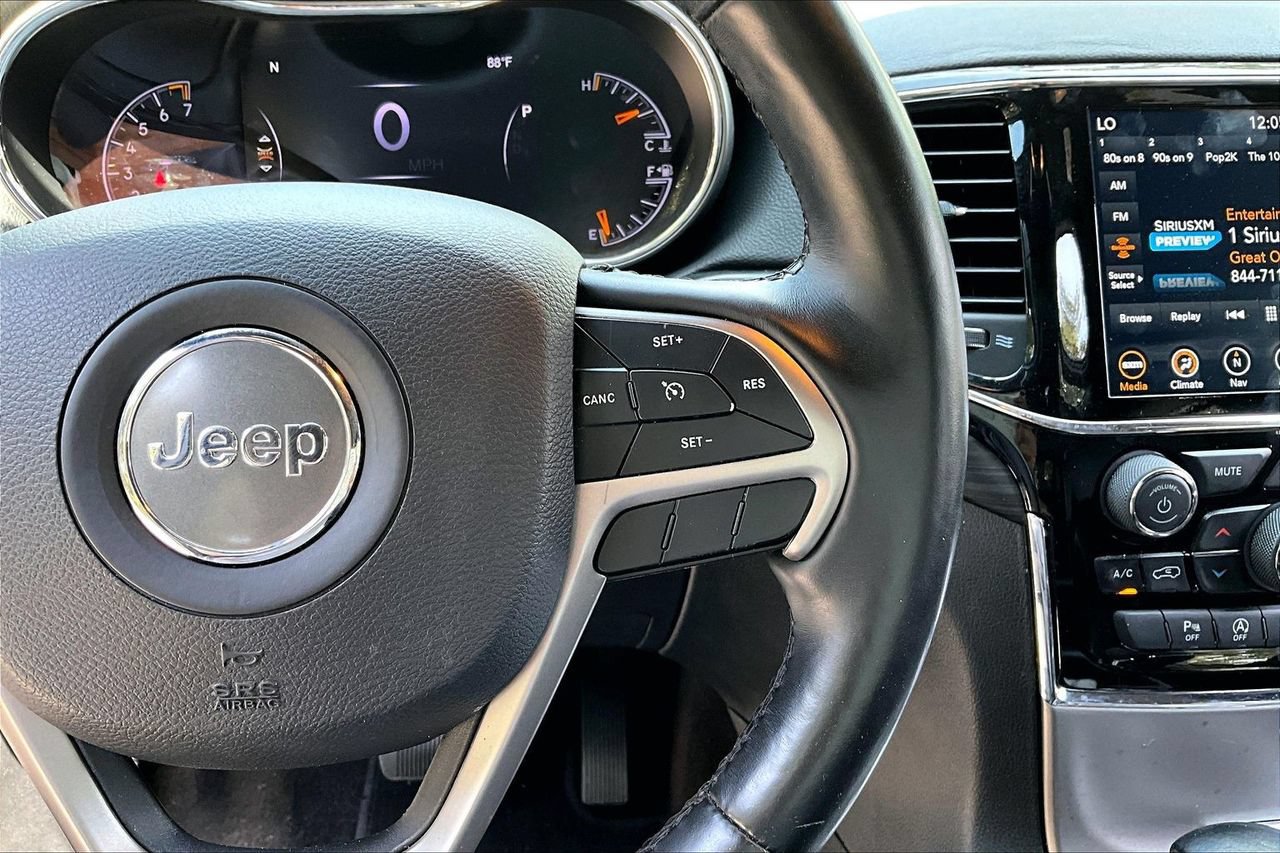 Used 2019 Jeep Grand Cherokee Altitude AWD/4WD image 11