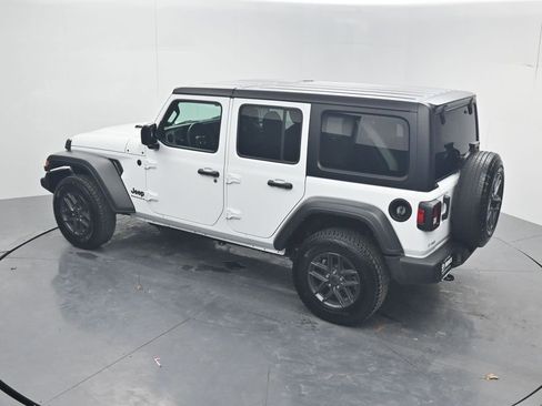 Used 2024 Jeep Wrangler Sport S image 53
