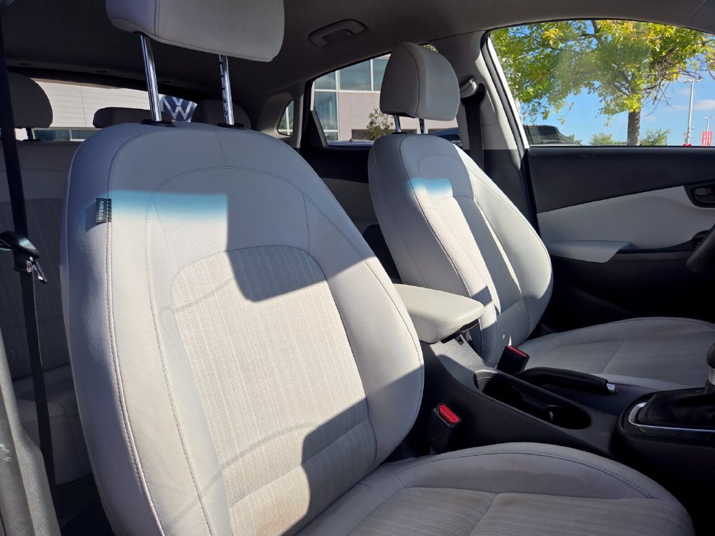 Used 2023 Hyundai Kona SEL w/ Cargo Package FWD image 29