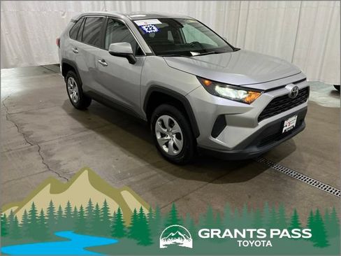 Certified 2022 Toyota RAV4 LE FWD image 1