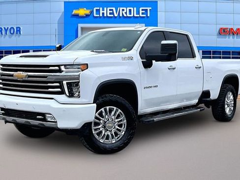 Used 2022 Chevrolet Silverado 2500 High Country AWD/4WD image 3