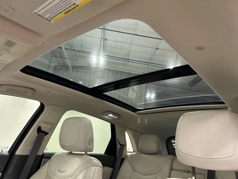 Used 2021 Cadillac XT5 Premium Luxury FWD image 26