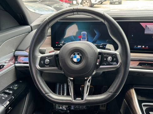 Used 2023 BMW 740i w/ Parking Assistance Package RWD image 35