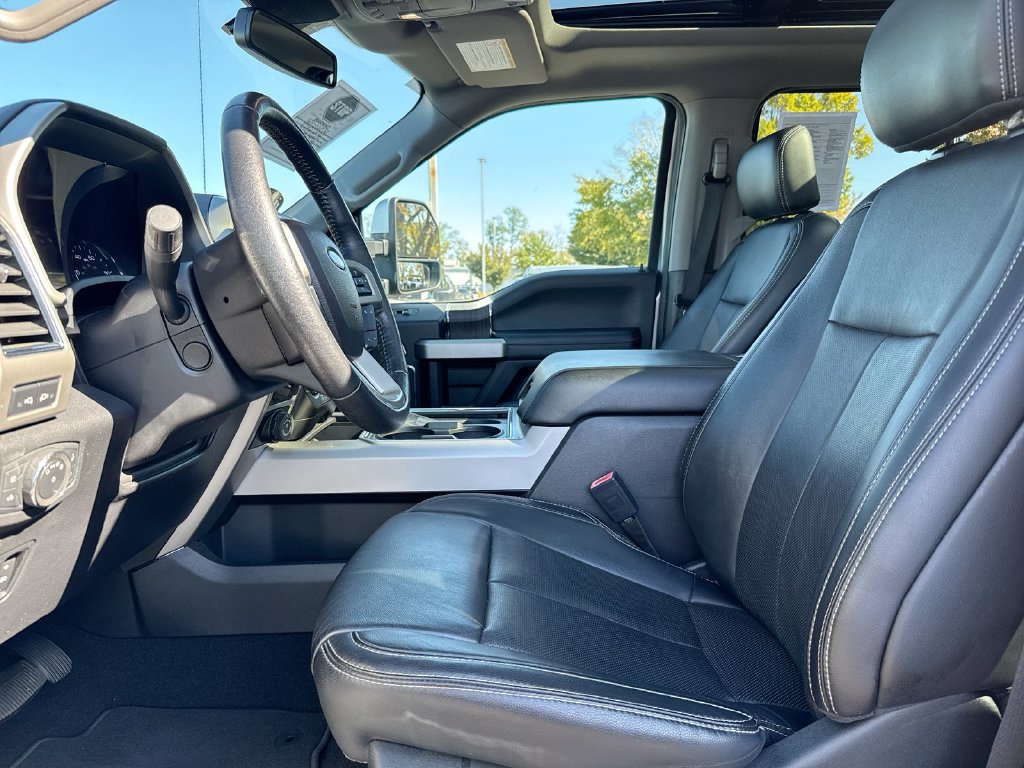 Used 2020 Ford F250 Lariat w/ Tremor Off-Road Package AWD/4WD image 21
