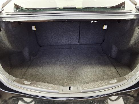 Used 2016 Ford Fusion SE image 11