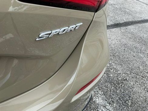 Used 2025 Honda Civic Sport image 11