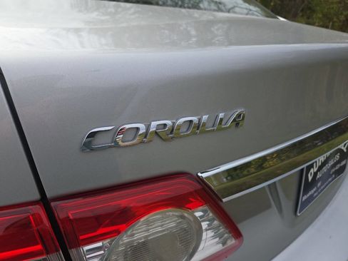 Used 2012 Toyota Corolla LE image 17