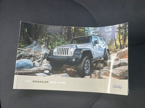 Used 2017 Jeep Wrangler Unlimited Sport w/ Connectivity Group AWD/4WD image 26