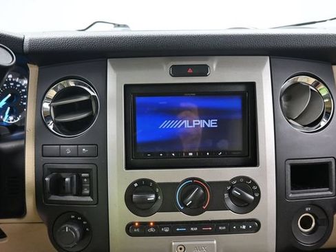 Used 2016 Ford Expedition XL AWD/4WD image 18