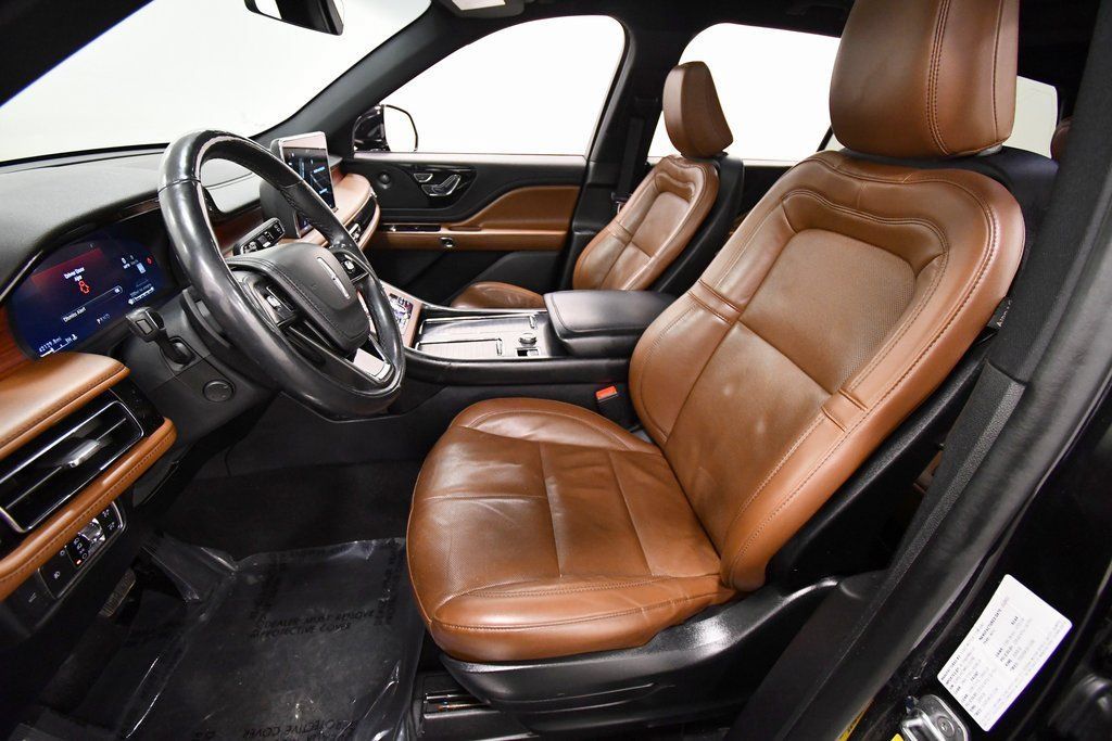 Used 2021 Lincoln Aviator Reserve AWD/4WD image 14