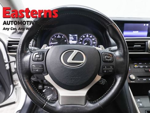 Used 2018 Lexus IS 300 AWD w/ Comfort Package image 19