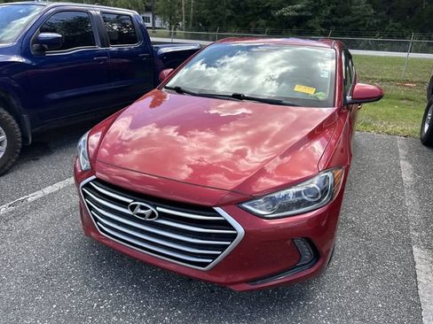 Used 2018 Hyundai Elantra Value Edition FWD image 11